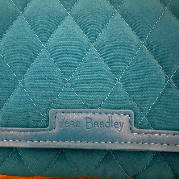 Vera Bradley Microfiber Trimmed Wristlet NWT - Picture 4 of 10